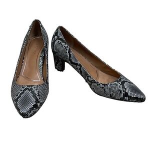 Vionic Mia Heels Womens 8.5M Black Snake Print Leather Pumps Slip On Shoes EUC